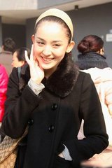 2025新澳门正版挂牌_: 持续纷争的评论，是否对社会产生重大的挑战？